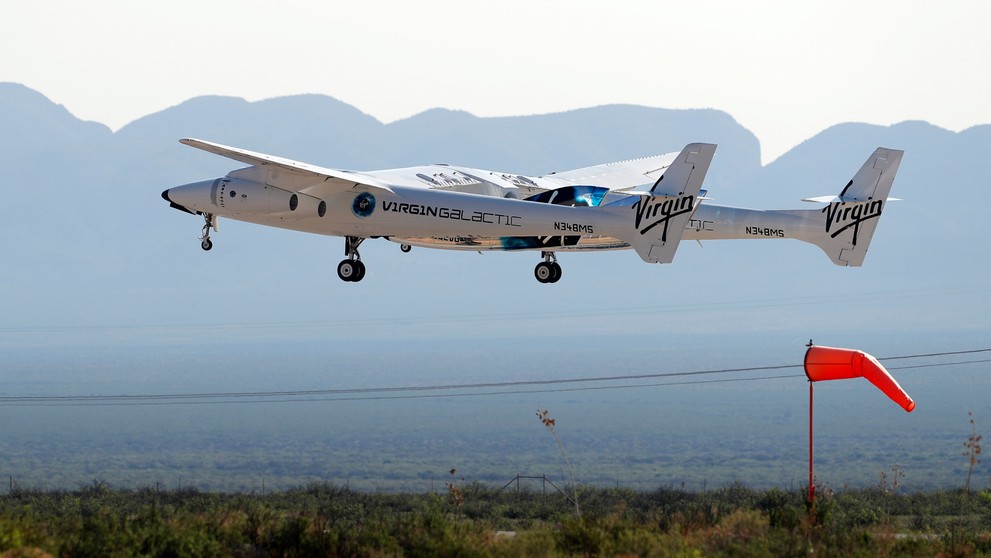 Vzlet raketoplánu spoločnosti Virgin Galactic.