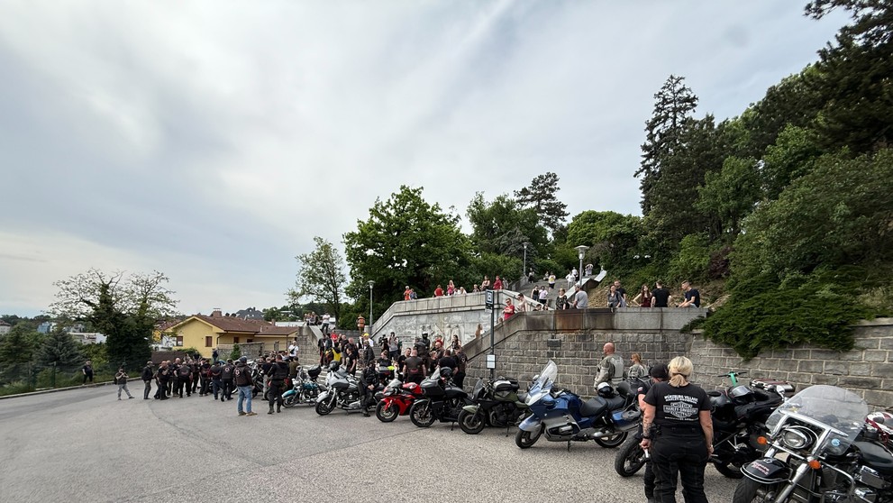 Noční vlci na Slavíne.