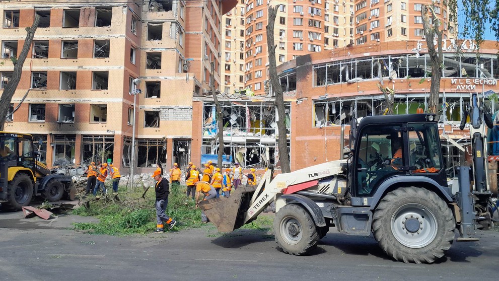 Budova bizniscentra v Odese po útoku.