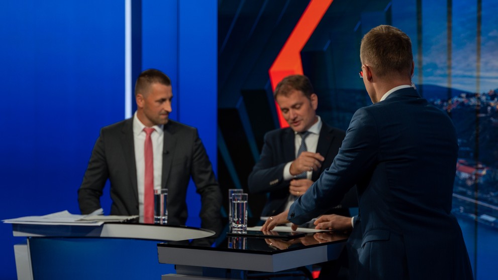 Hosťami Na telo boli Marián Viskupič (SaS) a Igor Matovič (OĽANO).