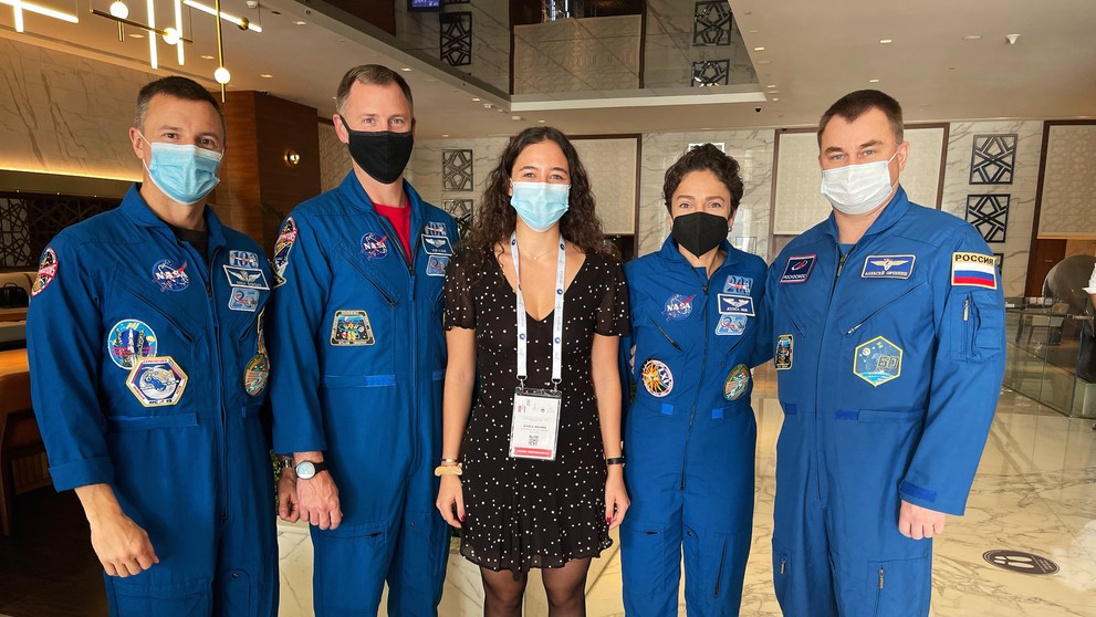 Nicole počas svojho pôsobenia v Európskej vesmírnej agentúre (ESA) pracovala na vývoji simulácie lunárnej dedinky.