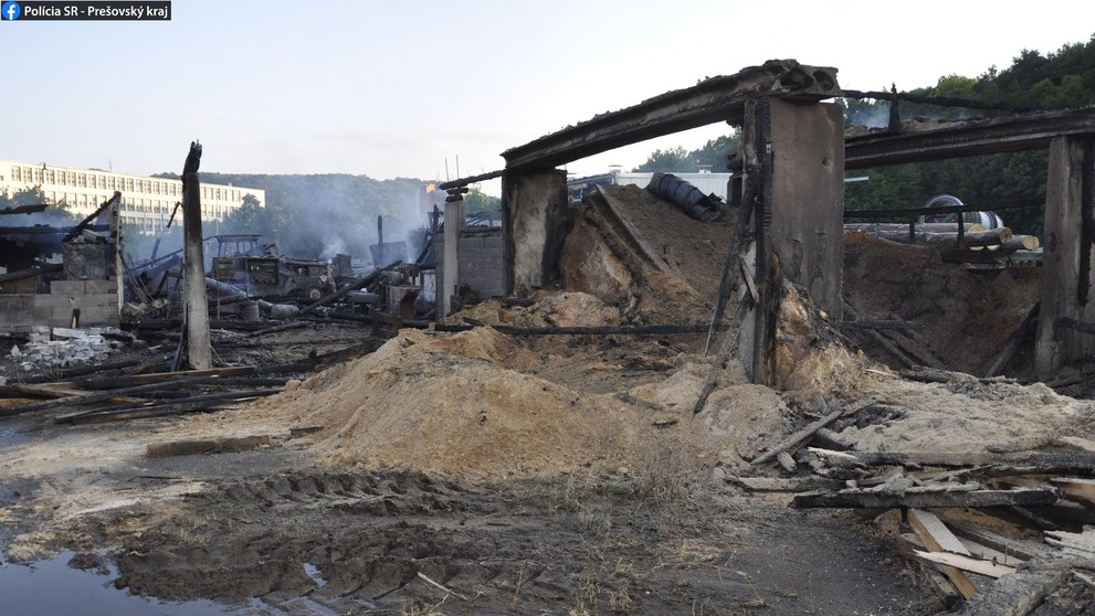 Niektoré časti firmy zmenil na popol