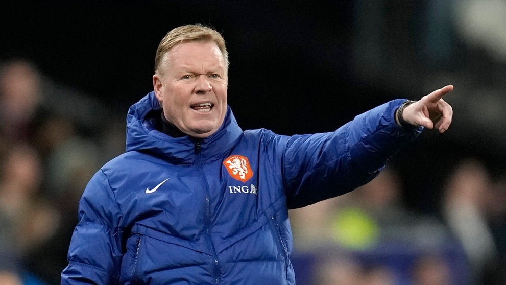 Holandský kouč Ronald Koeman v kvalifikačnom zápase ME 2024 vo Francúzsku.