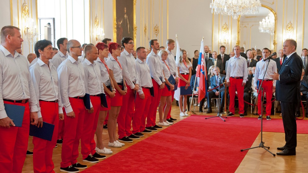 Prezident a športovci.