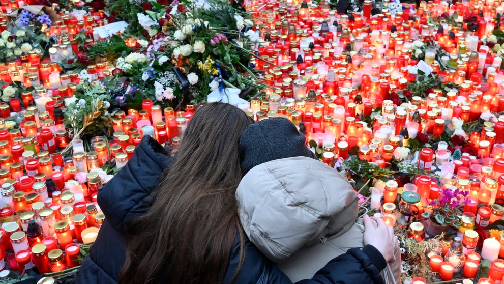 Česko drží štátny smútok.