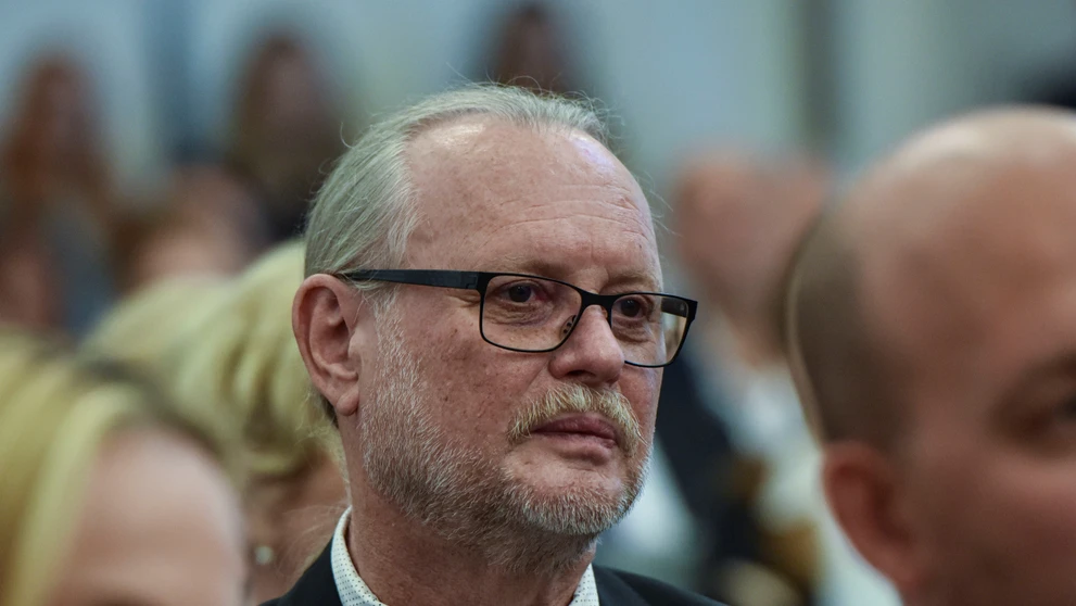 Vašo Patejdl.