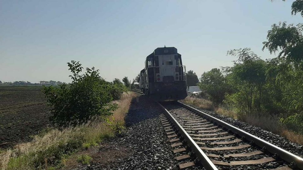 V Trnavskom kraji sa zdrazil vlak s osobným autom,