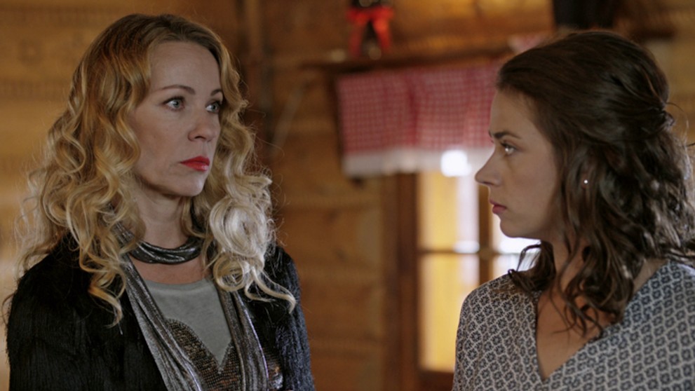 Diana Mórová s Gabikou Marcinkovou v seriáli Kuchyňa