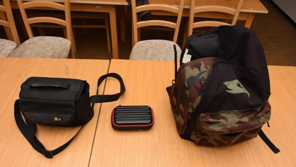 Ukradnutý batoh filmového štábu Juraja Jakubiska.