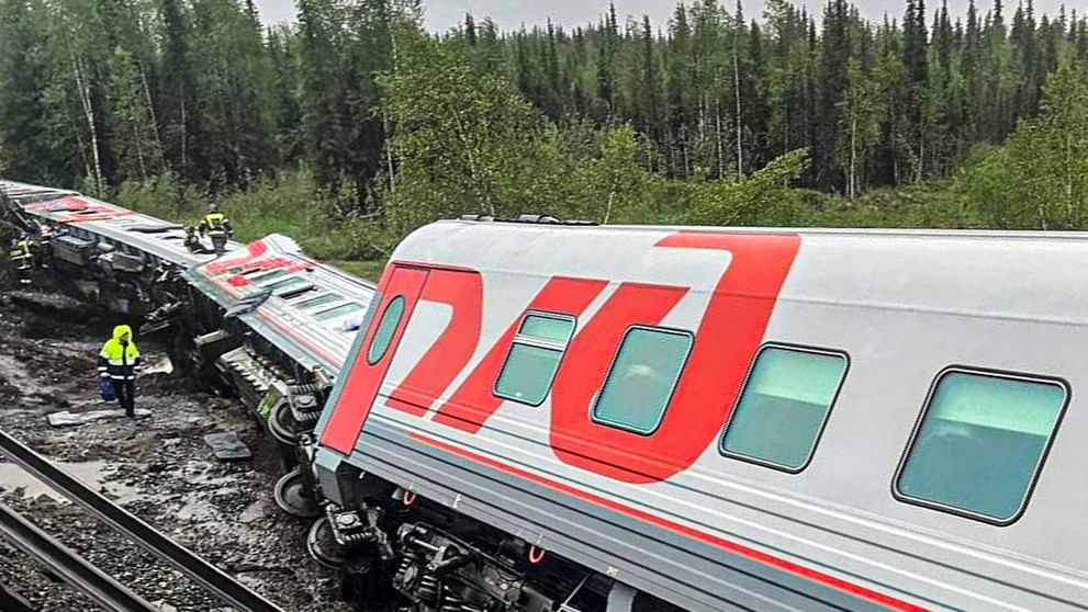 V Rusku sa vykoľajil vlak.