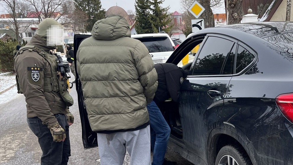 Zadržali dílerov nelegálnych liekov.