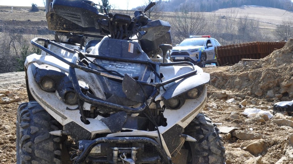 Nehoda detí na štvorkolke.