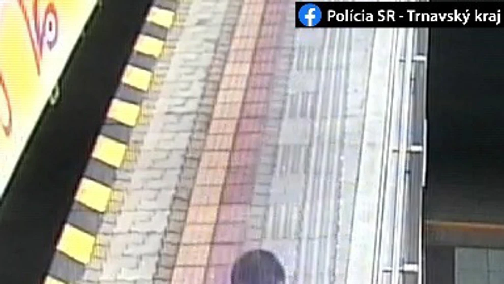Exibicionista z vlaku na trase Dunajska Streda - Bratislava.