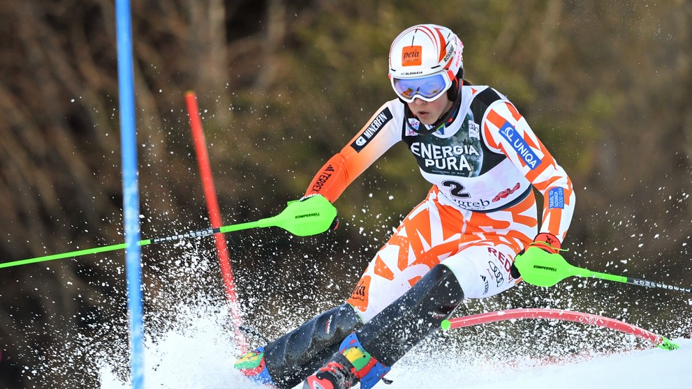 Na snímke slovenská lyžiarka Petra Vlhová v prvom kole slalomu žien Svetového pohára v alpskom lyžovaní v Záhrebe.