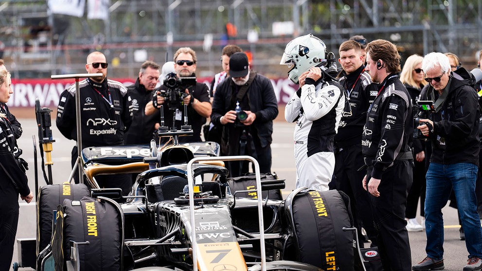 Na VC Veľkej Británie točil film slávny Brad Pitt.