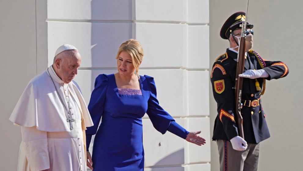 Pápež František a prezidentka Zuzana Čaputová.