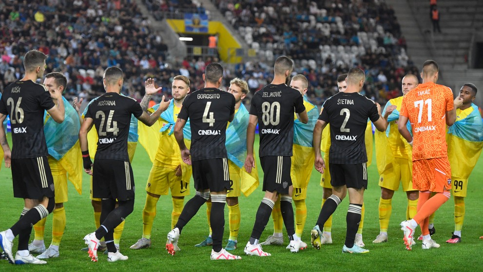 Nástup pred zápasom