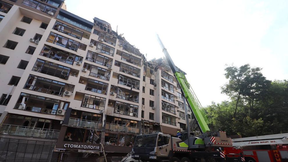 Zasiahnutý obytný dom