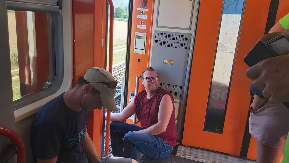 Vo vagónoch nefunguje klimatizácia.