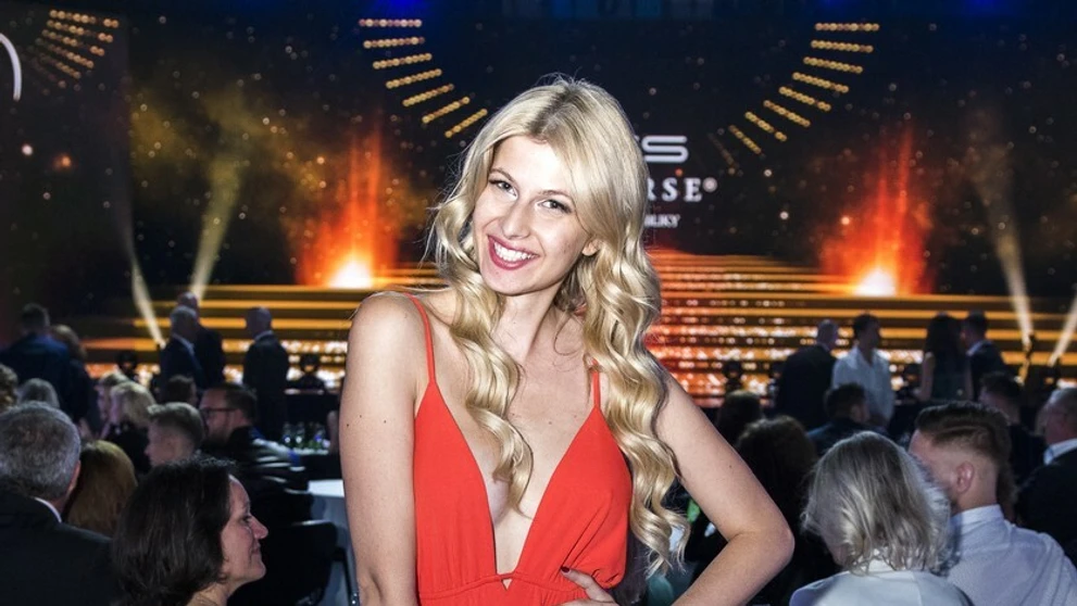 Miriam Mattová