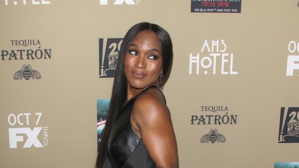 Angela Bassett