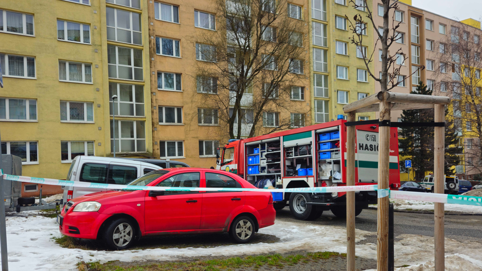 Polícia zasahuje v Košiciach proti podozrivému z terorizmu.