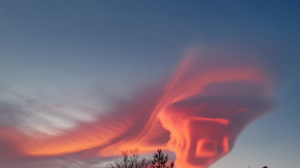 Oblaky vo Veľkej Lomnici