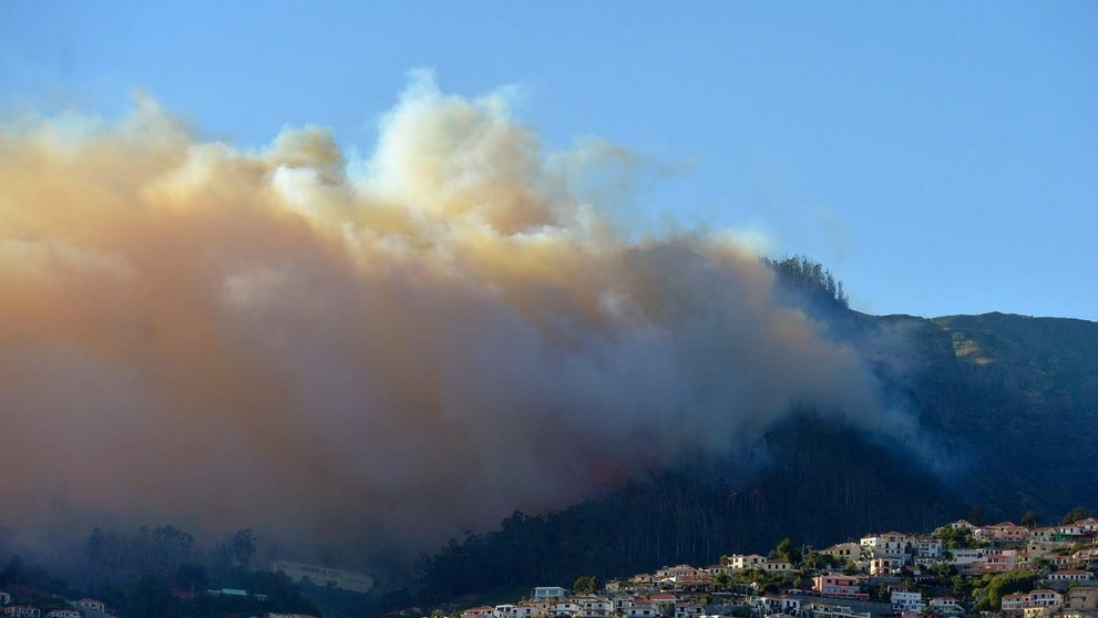 Mestečko ohrozené živlom.