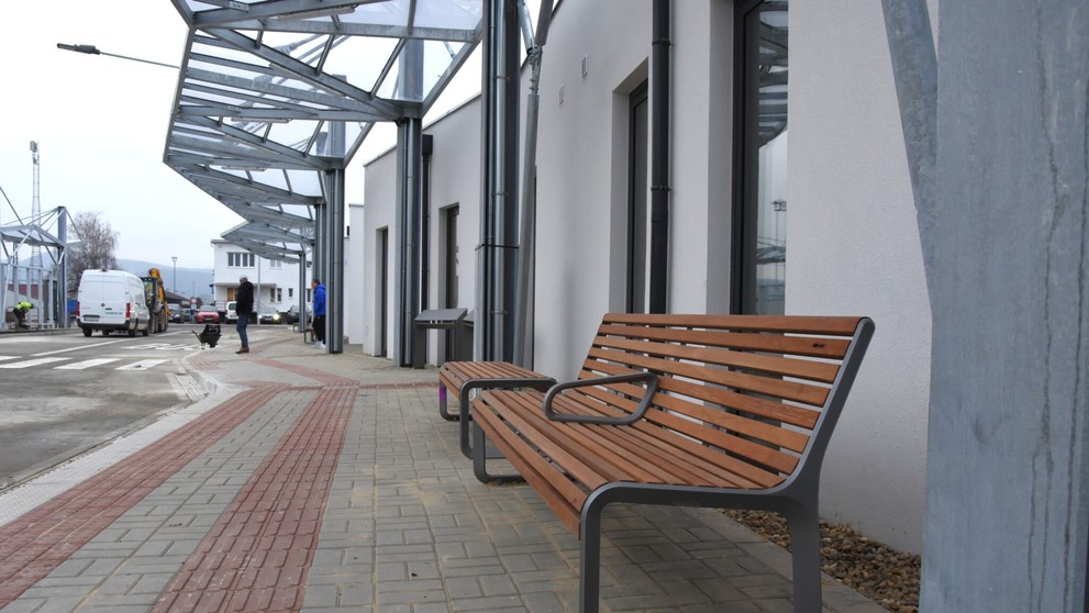 Vynovená autobusová stanica v Trenčíne.