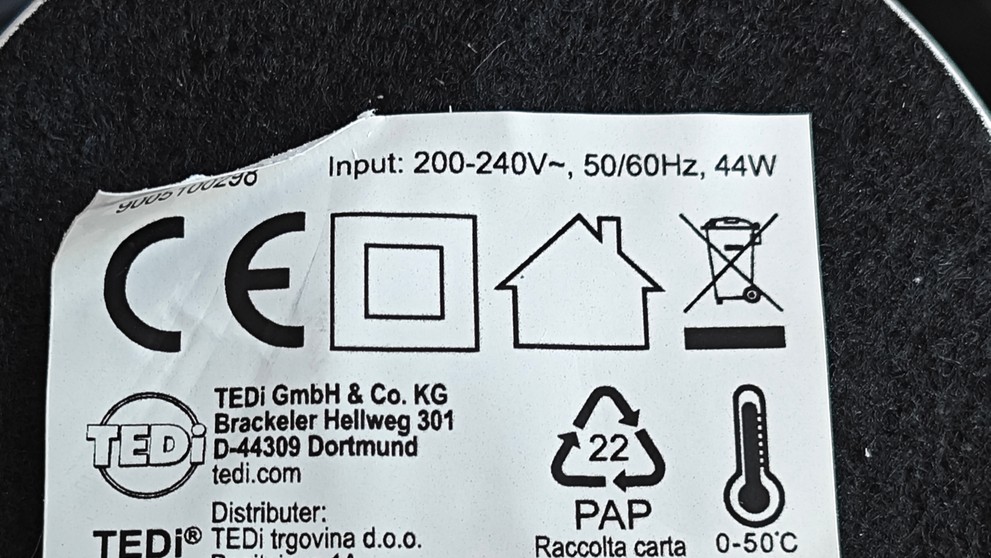 SOI sťahuje z trhu lávovú lampu 