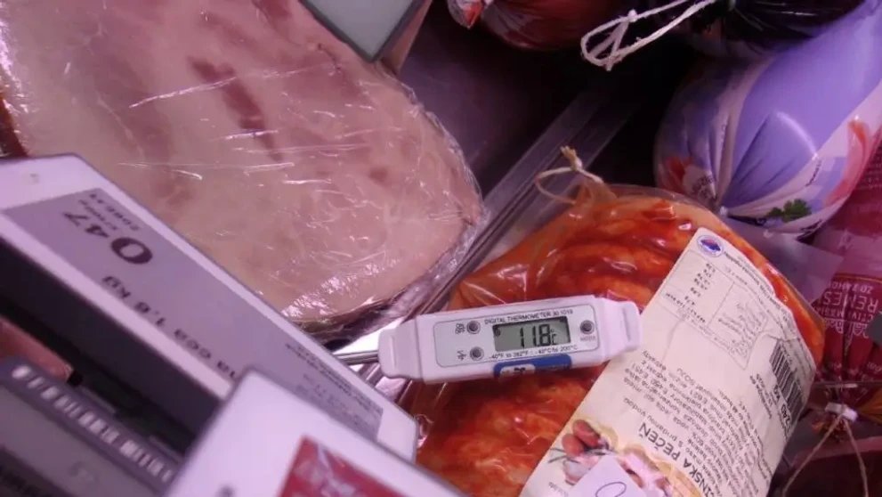 Skladovanie mäsových výrobkov pri nevyhovujúcej teplote