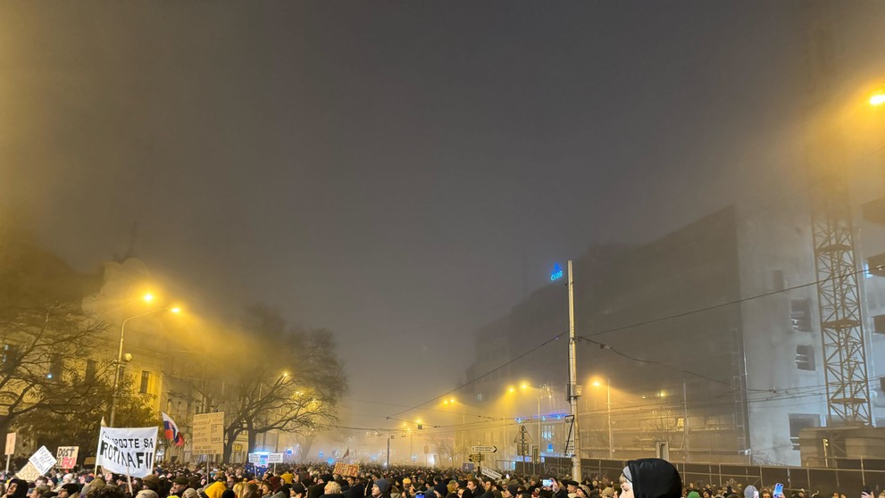 Protivládny protest na Námestí SNP v Bratislave