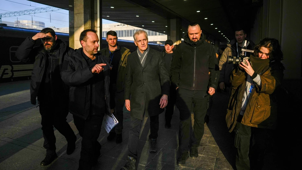 Svetoví lídri navštívili pri príležitosti výročia Ukrajinu
