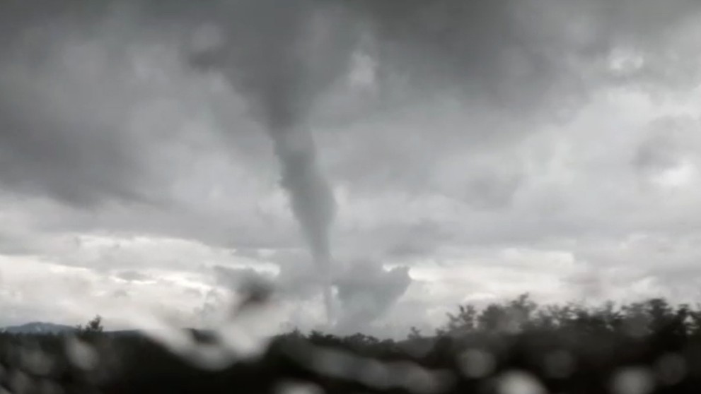 Tornádo alebo tromba?