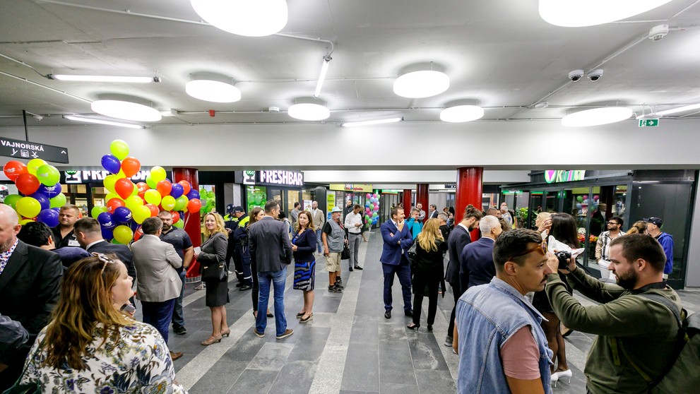 Na snímke oficiálne otvorenie podchodu na Trnavskom mýte