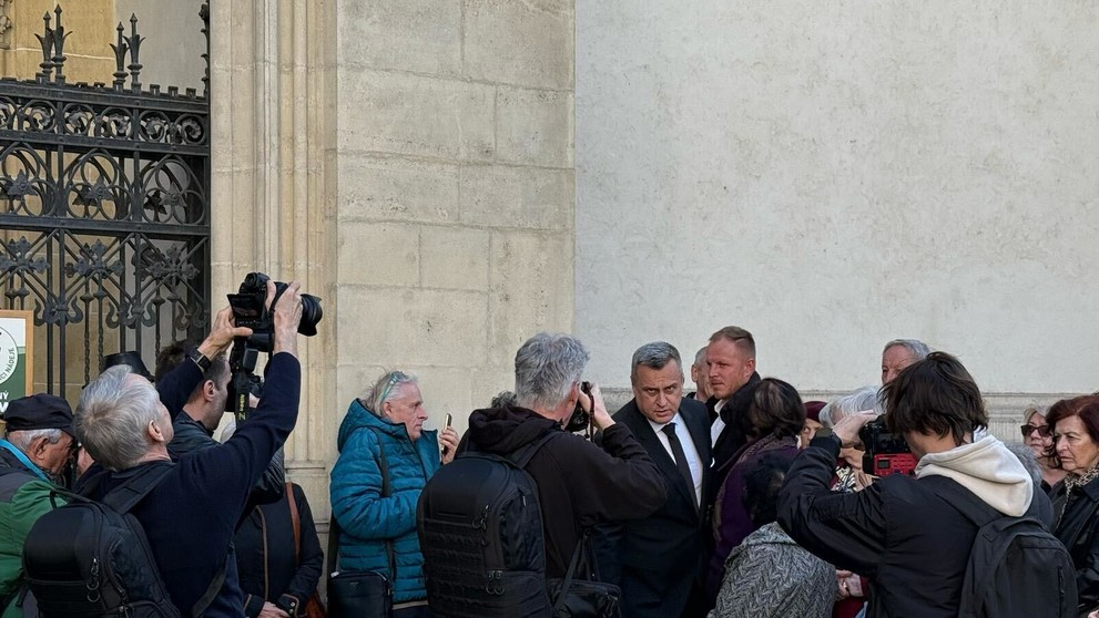 Na pohreb Štefana Kvietika prišiel aj predseda SNS Andrej Danko