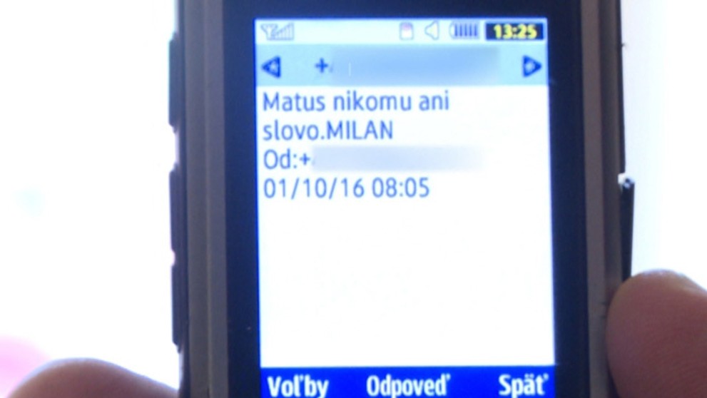 SMS, ktorú dostal domový dôverník od Marekovho otca.