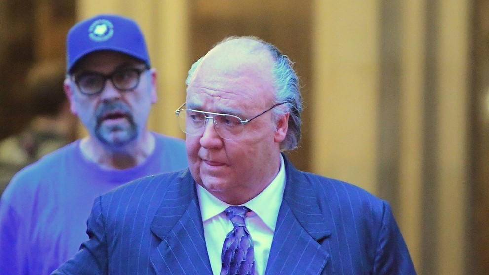 Russell Crowe na nakrúcaní nového seriálu