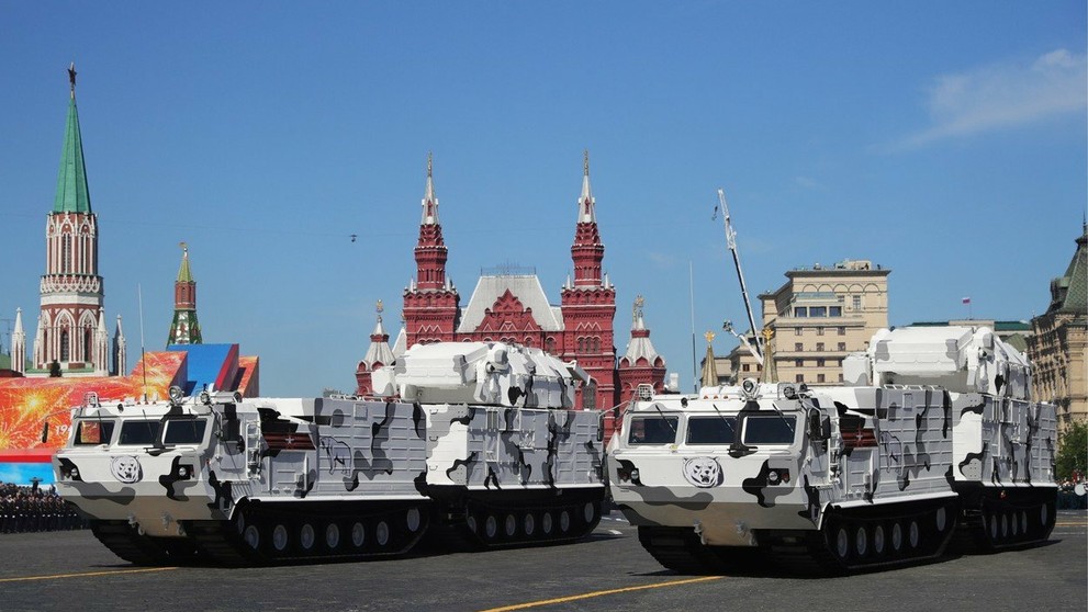 Vojenská prehliadka na Červenom námestí v Moskve. 