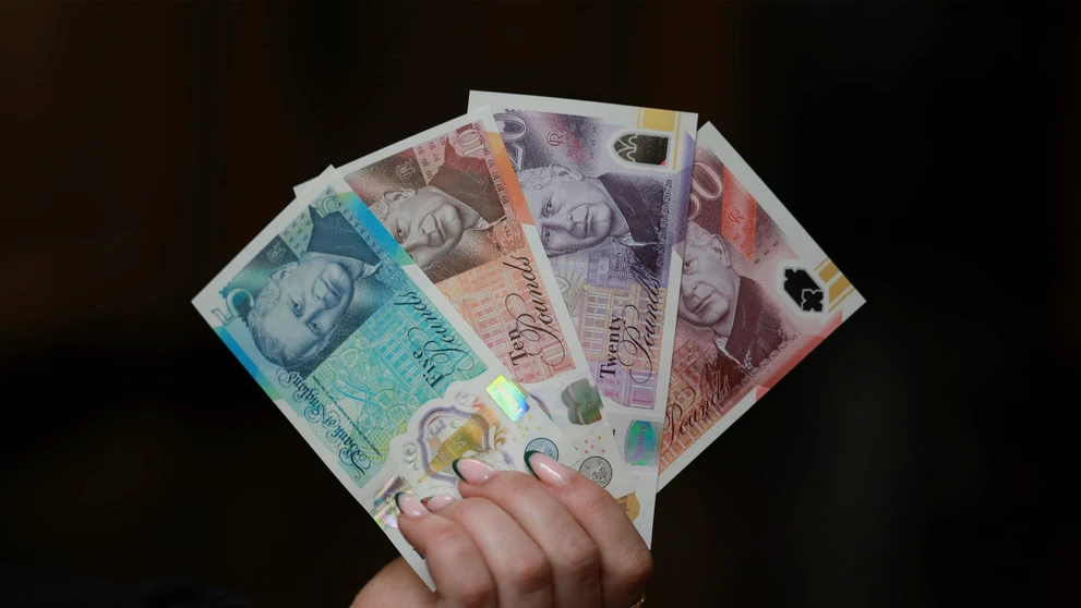 Bankovky s podobizňou kráľa Karola III.