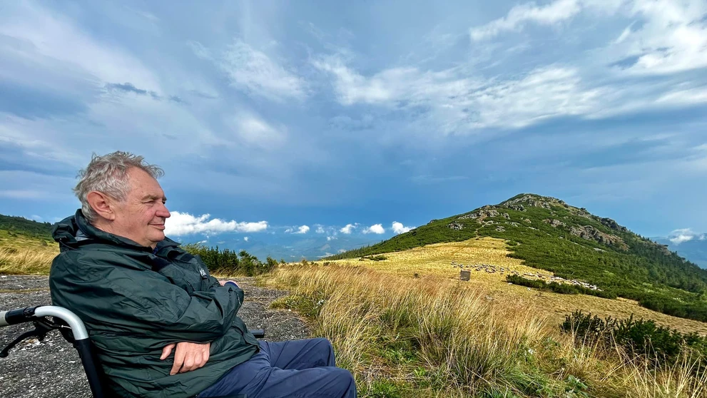 Miloš Zeman na túre v Nízkych Tatrách.