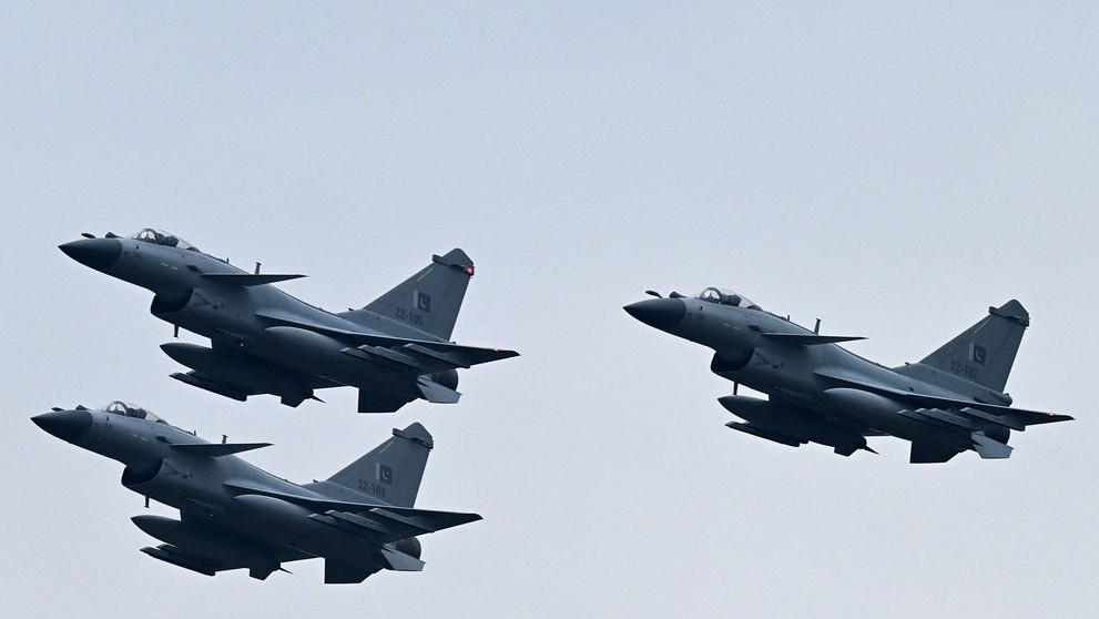 Činske stíhačky Chengdu J-10C v službách pakistanskej armády.