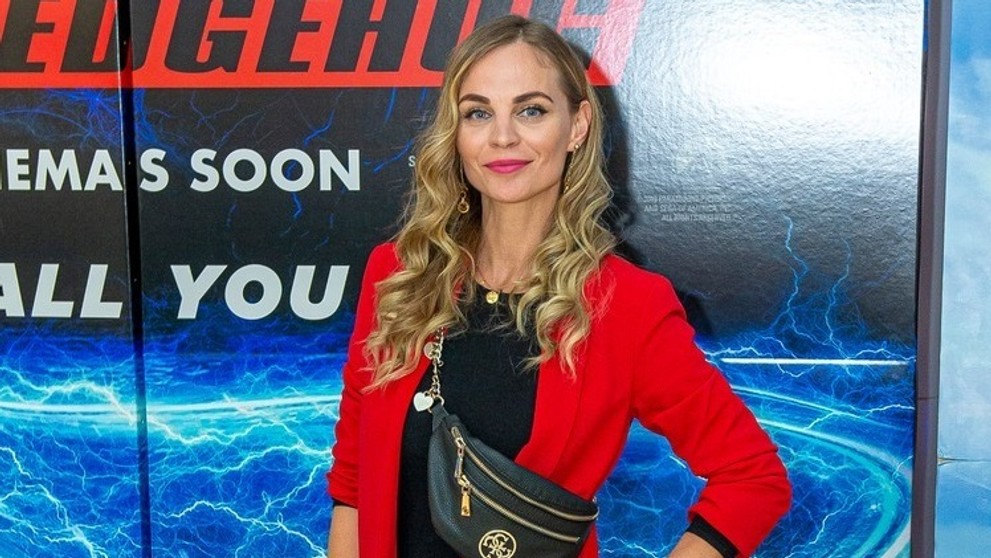 Počas streľby v bare v nemeckom Hanau došlo k poškodeniu auta.