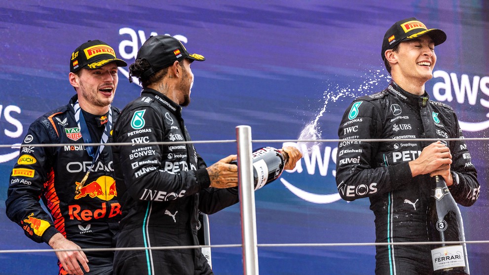 Oslava najlepšej trojice jazdcov na VC Španielska