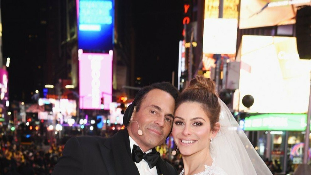 Maria Menounos sa vydala