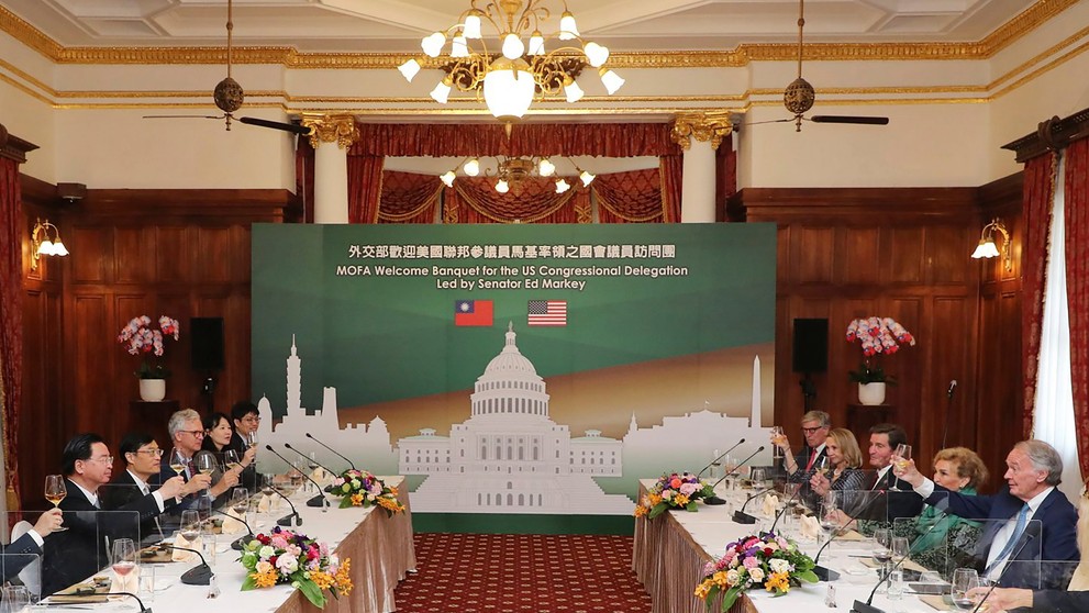 Delegácia na stretnutí s prezidentkou