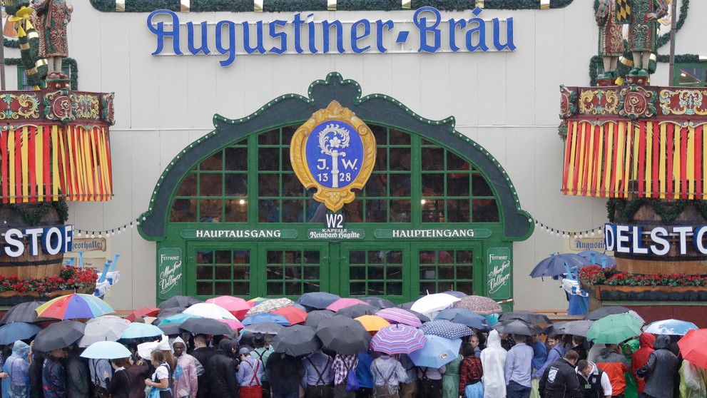 Začal sa mníchovský Oktoberfest.