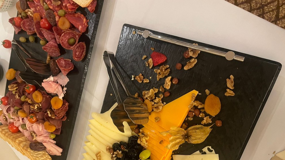 Catering v centrále Ivana Korčoka