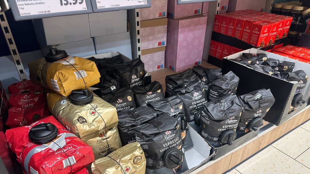 Káva chránená ochranným čipom