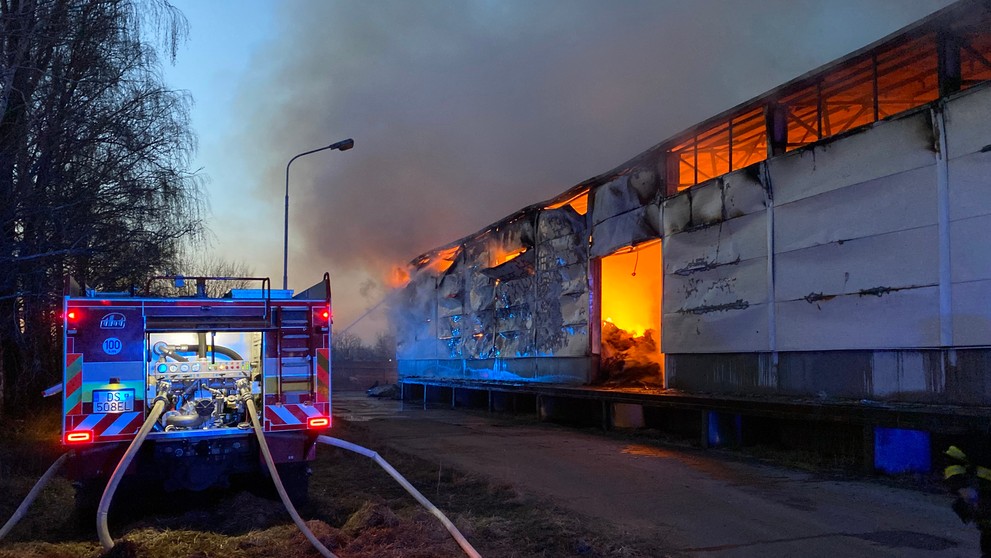 Našli poslednú obeť? V sutinách zdemolovanej prešovskej bytovky objavili ľudské pozostatky